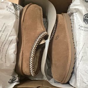 UGG Tasman slippers